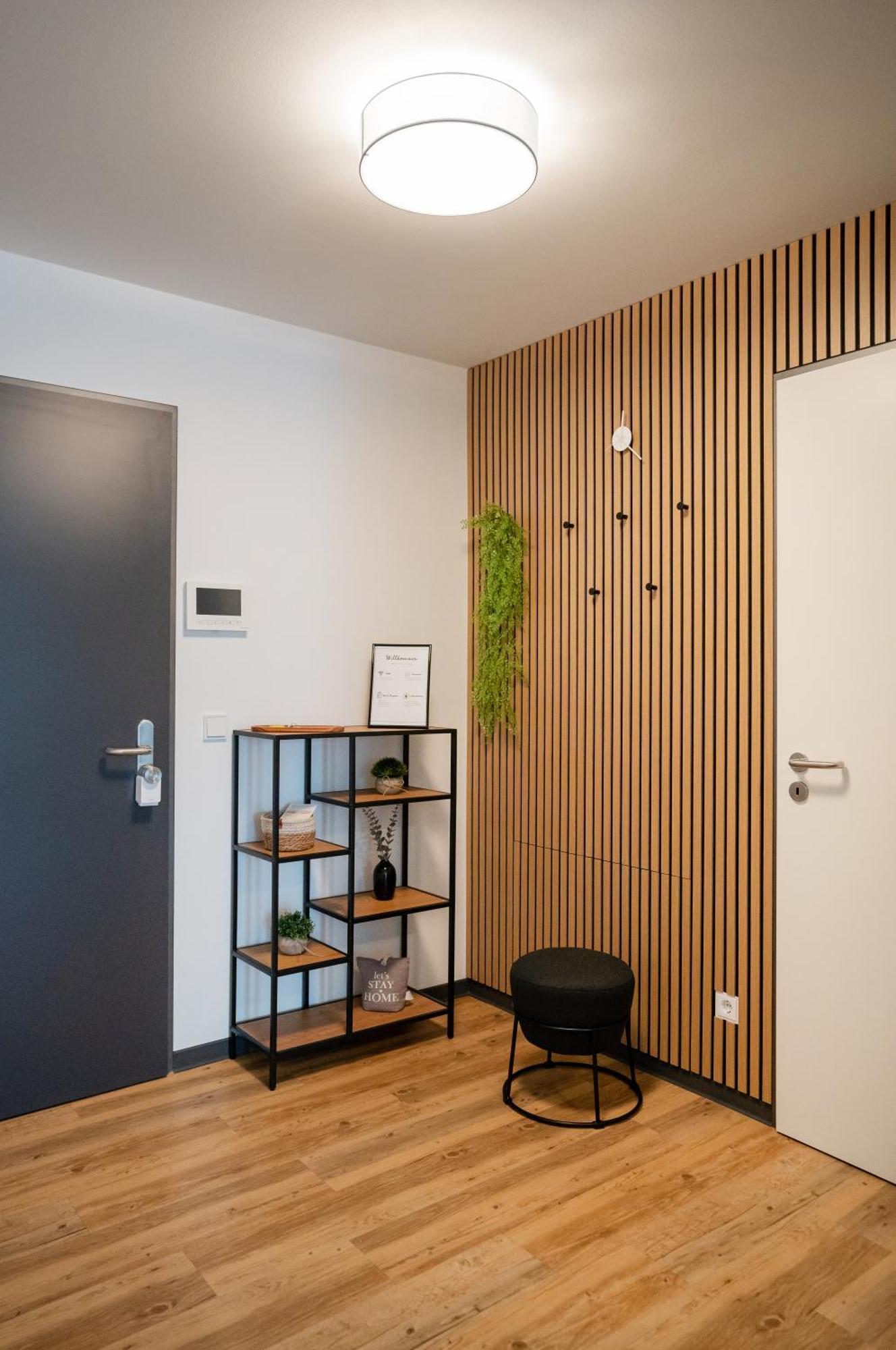 Reitz - Apartment I Zentrale Lage I Stellplatz I 55Qm I 2 Zimmer I Kueche I Bad I Terrasse Bad Hersfeld Ngoại thất bức ảnh